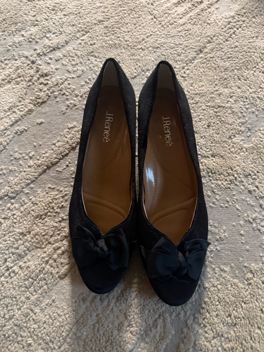J.Renee Cameo pumps heels Black Bow velvet chunky block heel 10 W / wide